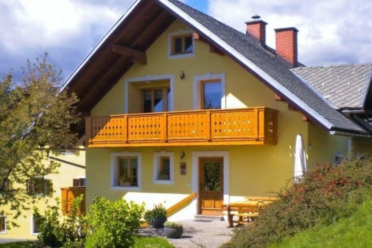 Apartma Pr Tavcarju Zgornje Gorje Exterior foto